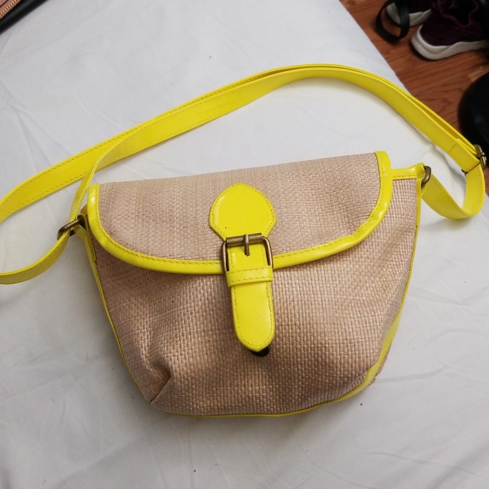 Crossbody purse